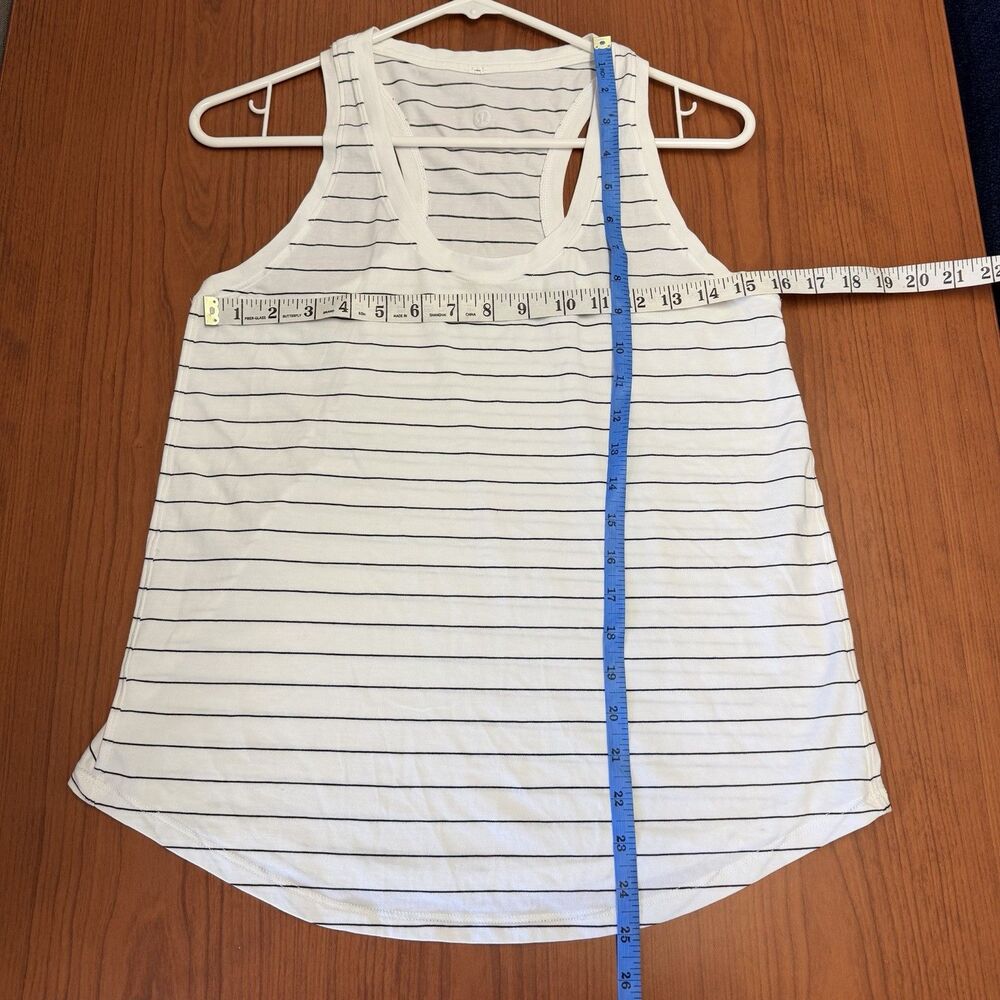 Lululemon Love Tank White Black Striped Racerback Tank Top Womens Athletic - Picture 6 of 6